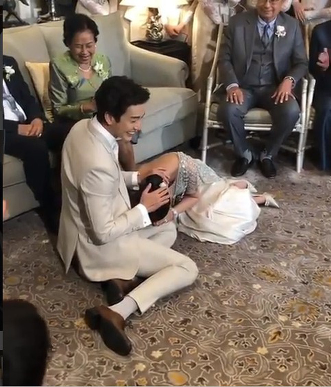 Đám cưới cặp quyền lực nhất Tbiz Push Puttichai và Jooy: Hôn lễ truyền thống siêu sang, dàn phù dâu phù rể khủng