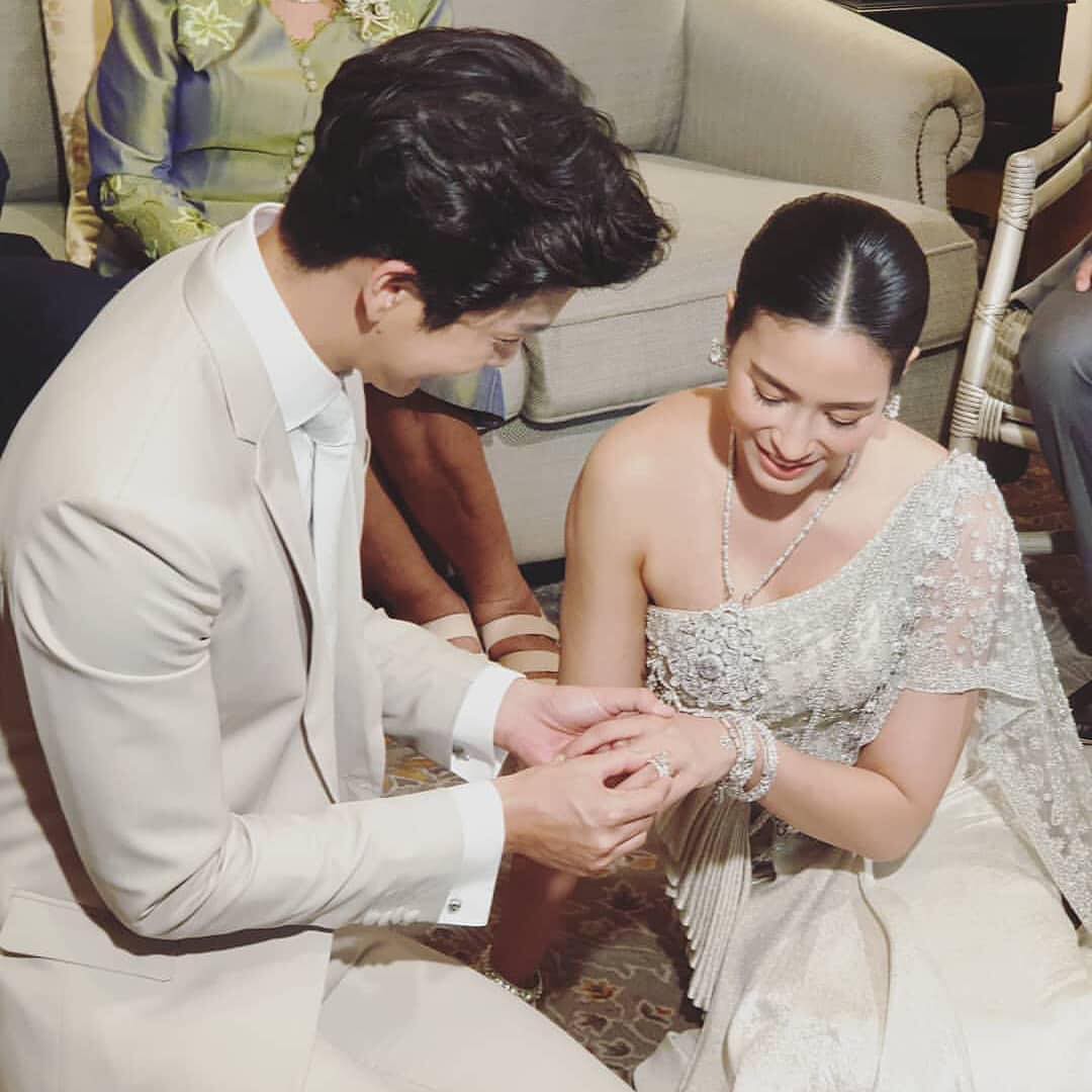 Đám cưới cặp quyền lực nhất Tbiz Push Puttichai và Jooy: Hôn lễ truyền thống siêu sang, dàn phù dâu phù rể khủng