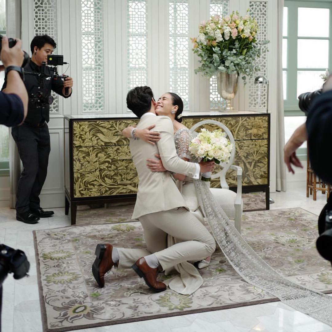 Đám cưới cặp quyền lực nhất Tbiz Push Puttichai và Jooy: Hôn lễ truyền thống siêu sang, dàn phù dâu phù rể khủng