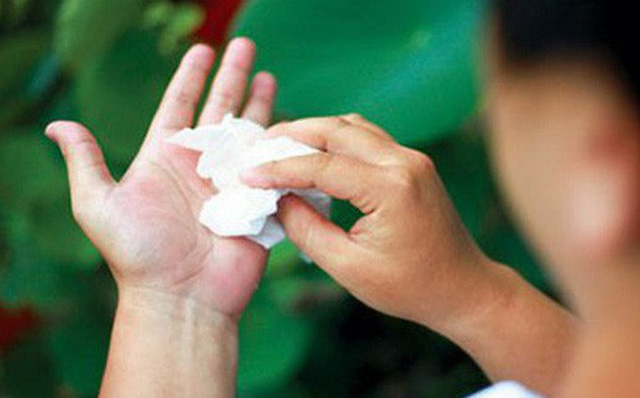 3 triệu chứng vàng phải nghĩ tới căn bệnh tuyến giáp: Cần đi khám ngay tránh biến chứng