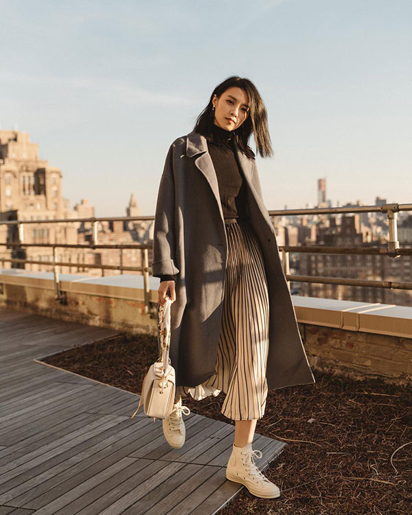 Diện items được làm bằng 4 chất liệu vải này sẽ giúp sang chảnh hoá phong cách của các nàng ngay lập tức