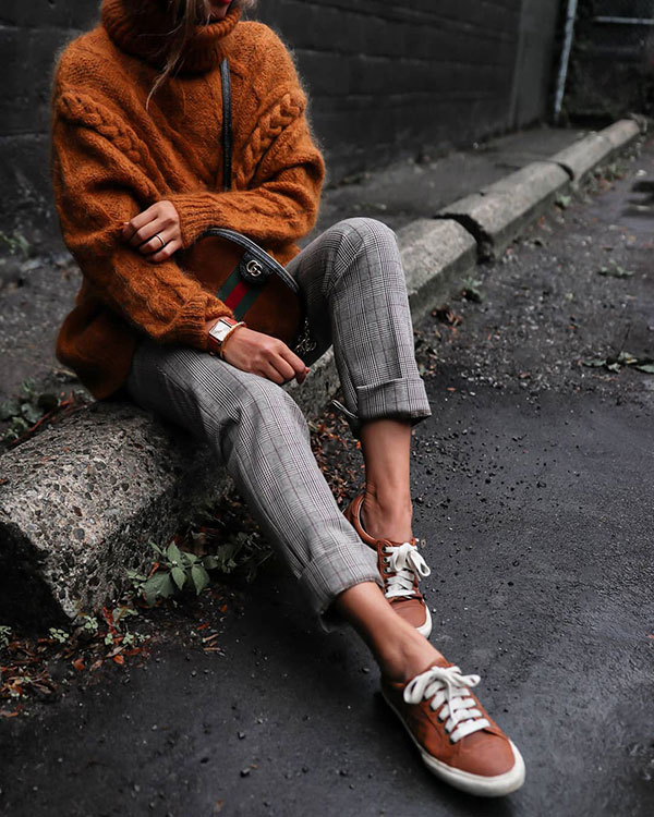 Diện items được làm bằng 4 chất liệu vải này sẽ giúp sang chảnh hoá phong cách của các nàng ngay lập tức