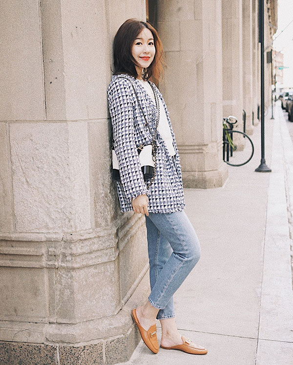 Diện items được làm bằng 4 chất liệu vải này sẽ giúp sang chảnh hoá phong cách của các nàng ngay lập tức