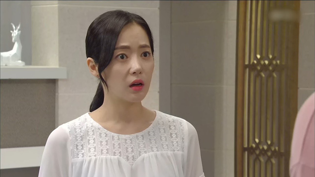 Nhờ lên trông cháu nhưng mẹ chồng đi vào than ốm đi ra kêu đau, nàng dâu chỉ biết khóc ròng