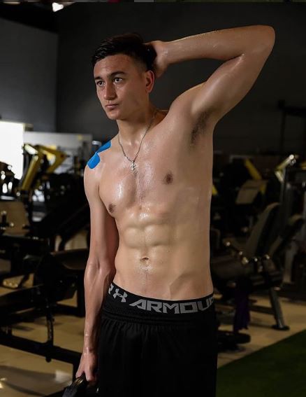 Những điều bí mật về Lâm Tây, cái tên hot nhất đêm qua: Em họ của chim công làng múa Linh Nga, hát hay hệt như body cực phẩm Những điều bí mật về Lâm Tây, cái tên hot nhất đêm qua: Em họ của chim công làng múa Linh Nga, hát hay hệt như body cực phẩm