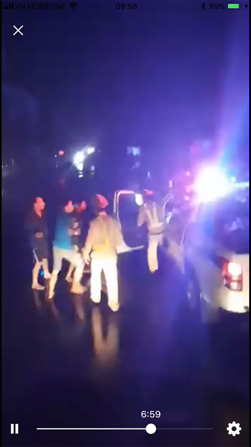 Vụ CSGT đánh nhau với tài xế: Thông tin bất ngờ về nhóm người trên xe tải