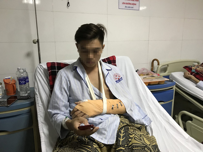 Vụ người đi xe máy chặt tay tài xế ô tô: Lộ diện hình ảnh hung thủ