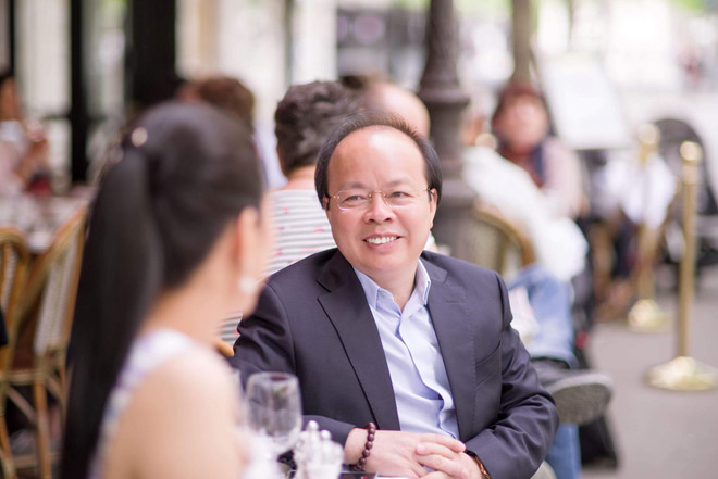 Ca sĩ Đinh Hiền Anh làm lễ cưới với Thứ trưởng Bộ Tài chính