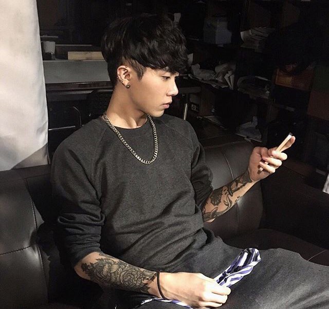 Cư dân mạng được phen trầm trồ vì cách xử lý cao tay của vợ trẻ khi chồng đi thả thính hàng loạt trên mạng xã hội