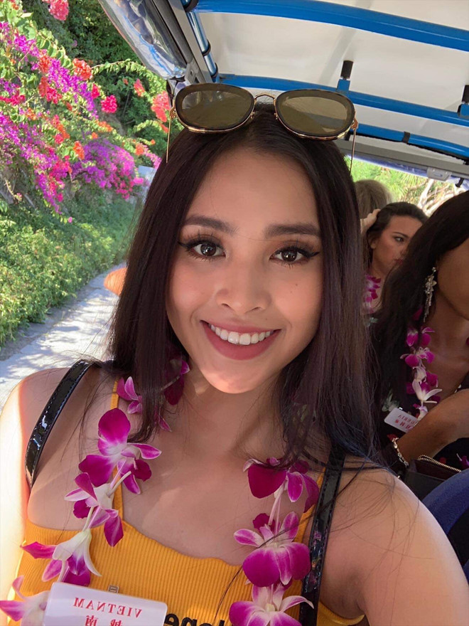 Hoa hậu Tiểu Vy khoe hình thể săn chắc, gợi cảm ở Miss World