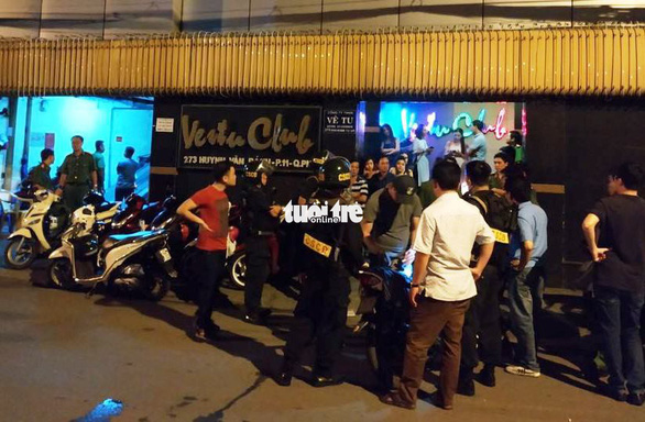 Cả trăm khách quán bar ở Phú Nhuận nghi ‘phê’ ma túy