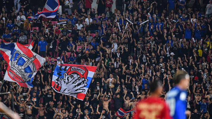 LĐBĐ Indonesia hớ nặng vì lượng CĐV đến sân giảm mạnh khó tin