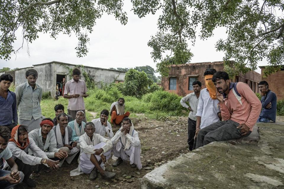 Phân biệt đẳng cấp ở Ấn Độ: Người Dalit bị đánh đập, lột da đầu