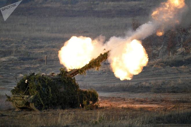 7 ngày qua ảnh: Các hoạt náo viên nóng bỏng khuấy đảo giữa 2 hiệp đấu bóng bầu dục