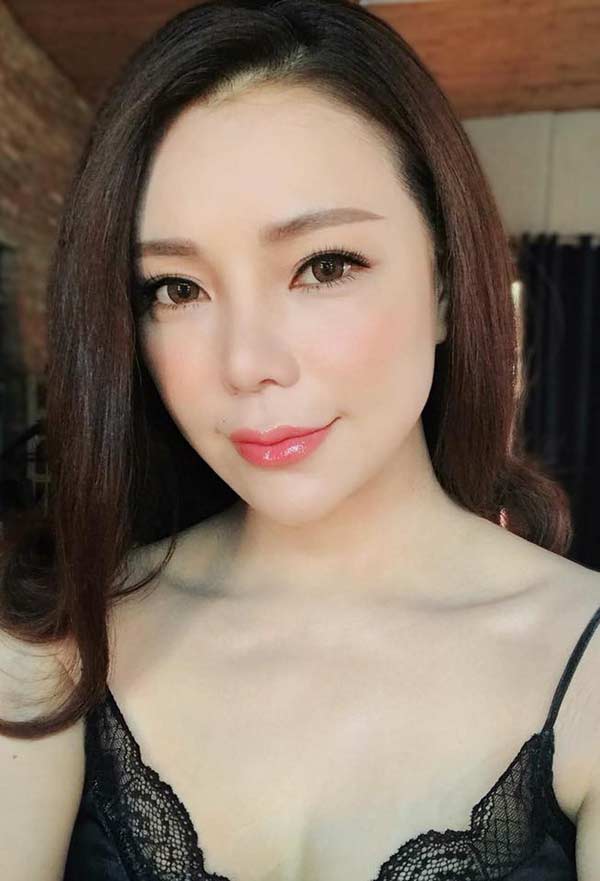 Hoa khôi Cà Mau có vòng ba 1m trả lời nghi án dao kéo