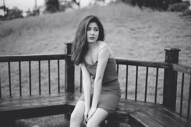 Từ dễ thương, kín đáo, hot girl nào chuyển hướng sang hình tượng sexy?