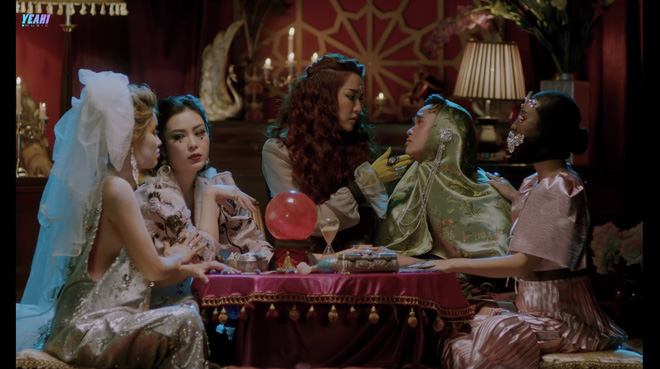 Bích Phương liều lĩnh đụng chạm tôn giáo, đưa quỷ Satan vào MV: 100 năm chưa ai dám làm!