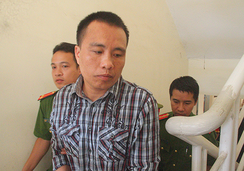 Tài xế dùng quyền im lặng trong vụ án cán chết nam sinh