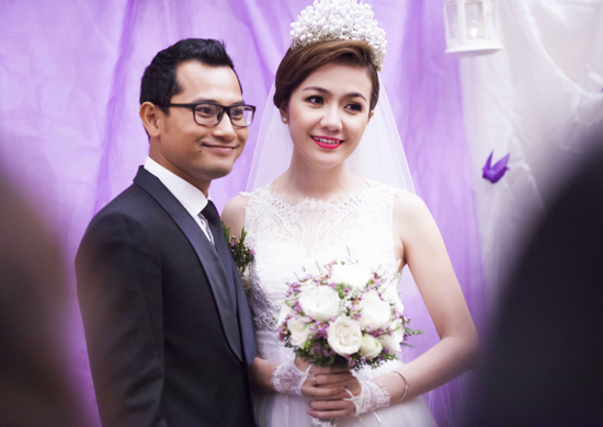 Bất ngờ bị lôi vào drama tình ái An Nguy - Kiều Minh Tuấn - Cát Phượng, vợ chồng Huỳnh Đông bức xúc lên tiếng