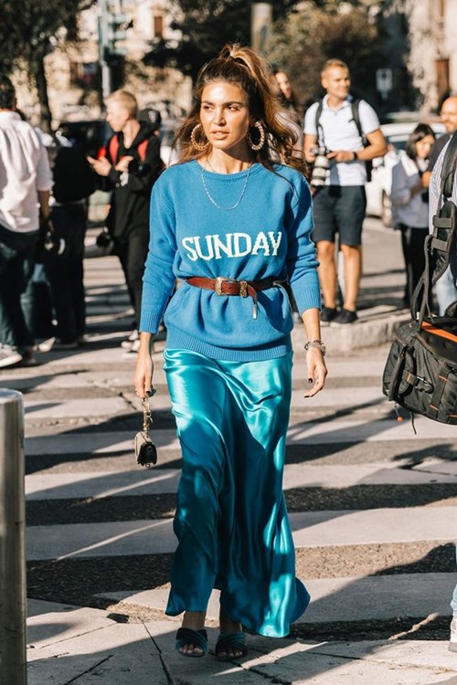 Diện đồ công sở không lo già nếu áp dụng những bí quyết sau