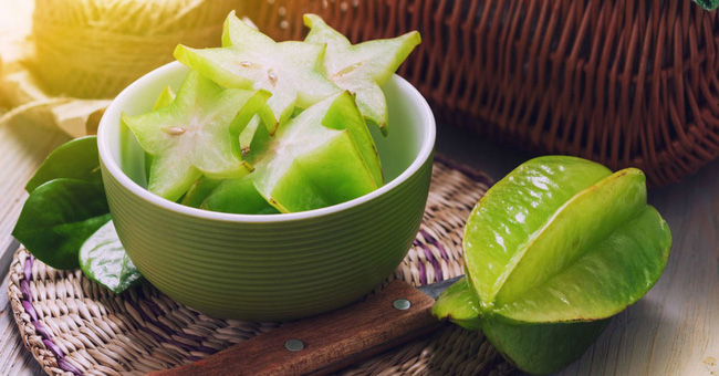 Đã có nhiều người tử vong vì ngộ độc sau khi ăn khế: Cảnh báo những đối tượng không nên ăn loại trái cây này