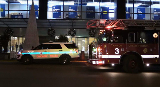 Mỹ: Thang máy rơi tự do 84 tầng, thai phụ không hề hấn gì