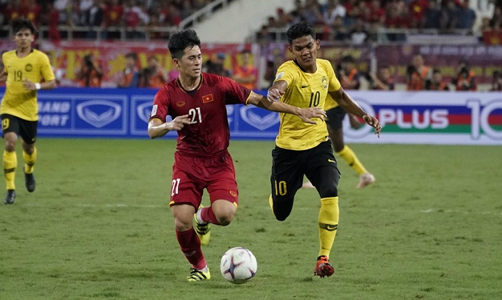 Tiền đạo Malaysia thừa nhận bị khớp tâm lý trước Việt Nam