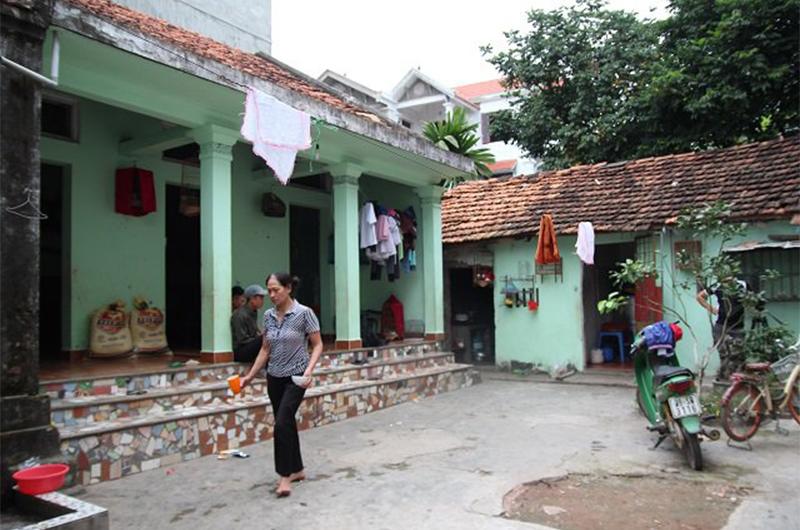 4 gia đình con đàn cháu đống đông nhất Việt Nam, riêng vua đẻ có tới 2 vợ, 21 con