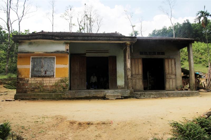 4 gia đình con đàn cháu đống đông nhất Việt Nam, riêng vua đẻ có tới 2 vợ, 21 con