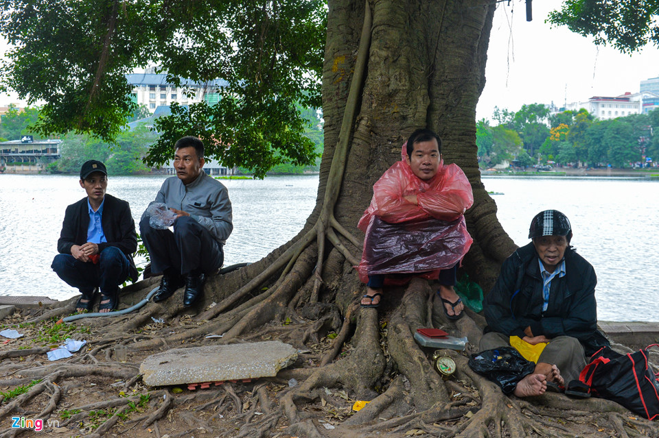 Phố phường Hà Nội trong ngày lạnh 19 độ C