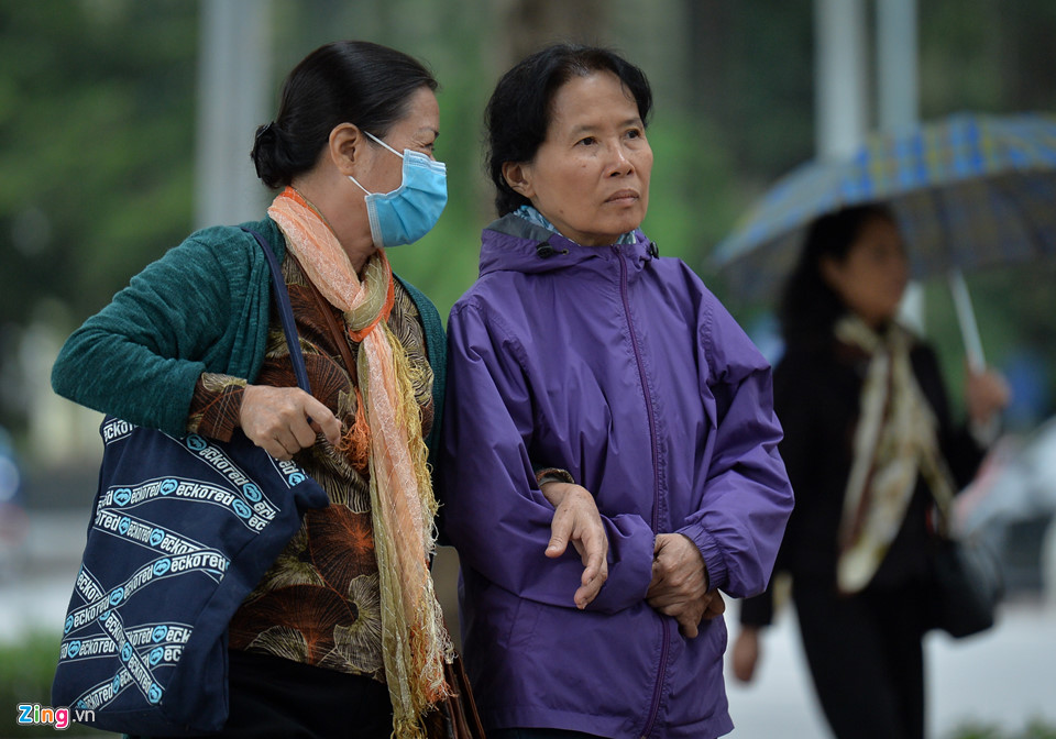 Phố phường Hà Nội trong ngày lạnh 19 độ C