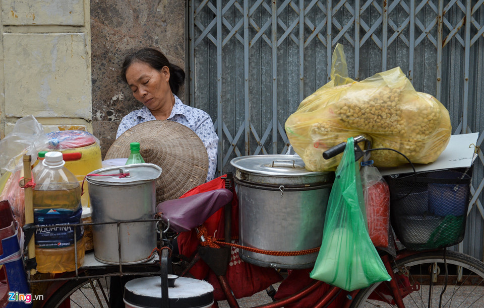 Phố phường Hà Nội trong ngày lạnh 19 độ C