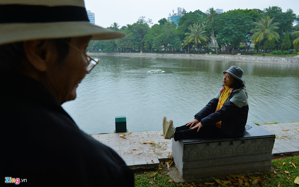 Phố phường Hà Nội trong ngày lạnh 19 độ C