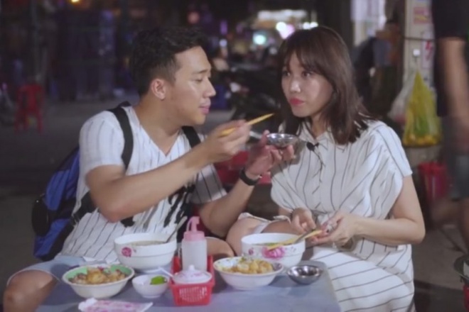 Bị soi mói chuyện ăn nhiều phát tướng, Hari Won lên tiếng: Đừng ai chê Hari mập nữa, mình biết rồi... Bị soi mói chuyện ăn nhiều phát tướng, Hari Won lên tiếng: Đừng ai chê Hari mập nữa, mình biết rồi...