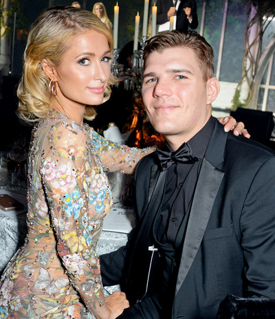 Paris Hilton hủy đám cưới