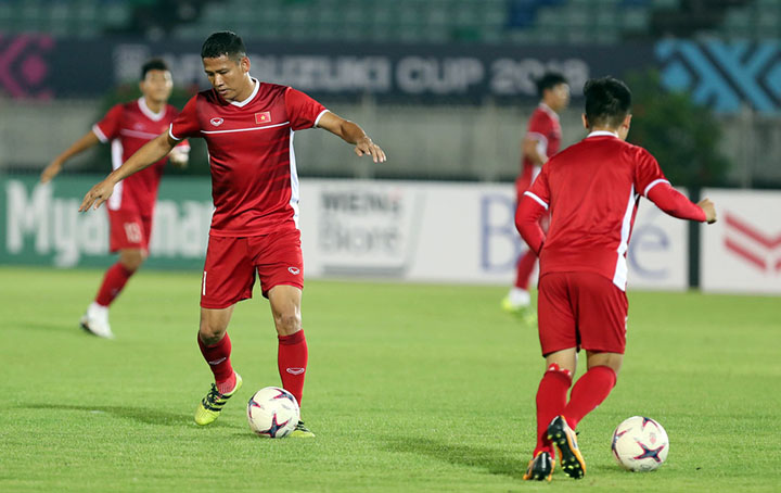 Ông Vũ Mạnh Hải: Việt Nam cần đứng vững trong 15 phút đầu tiên gặp Myanmar