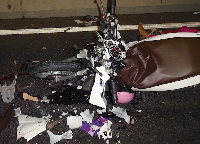 Chạy xe ngược chiều trên cầu Cao Lãnh, hai cô gái trẻ tử vong