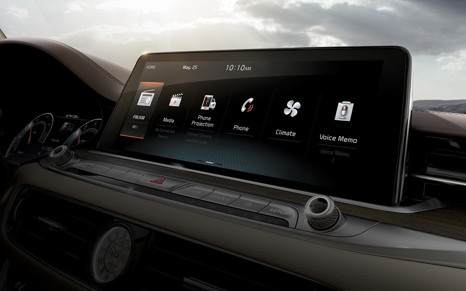 Kia K900 2019 giá từ 60.000 USD, đắt hơn Mercedes-Benz E-Class