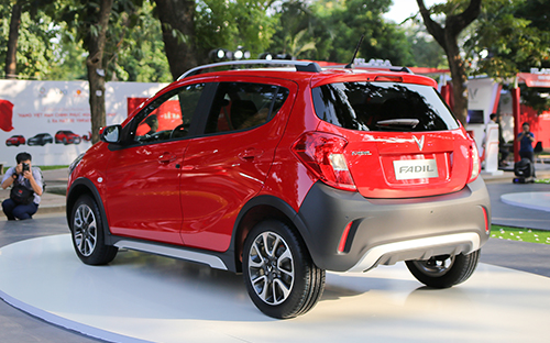 Ôtô VinFast có giá từ 336 triệu chưa gồm VAT tại Việt Nam