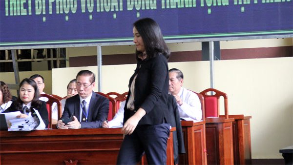 Những người phụ nữ chết chùm không trách móc Phan Sào Nam