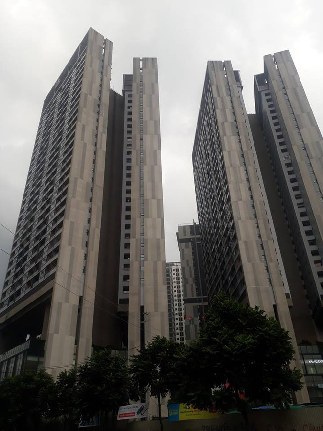 Hai vợ chồng chủ căn hộ 5 sao ở Hà Nội tố bị trưởng ban quản trị tòa nhà hành hung nhập viện