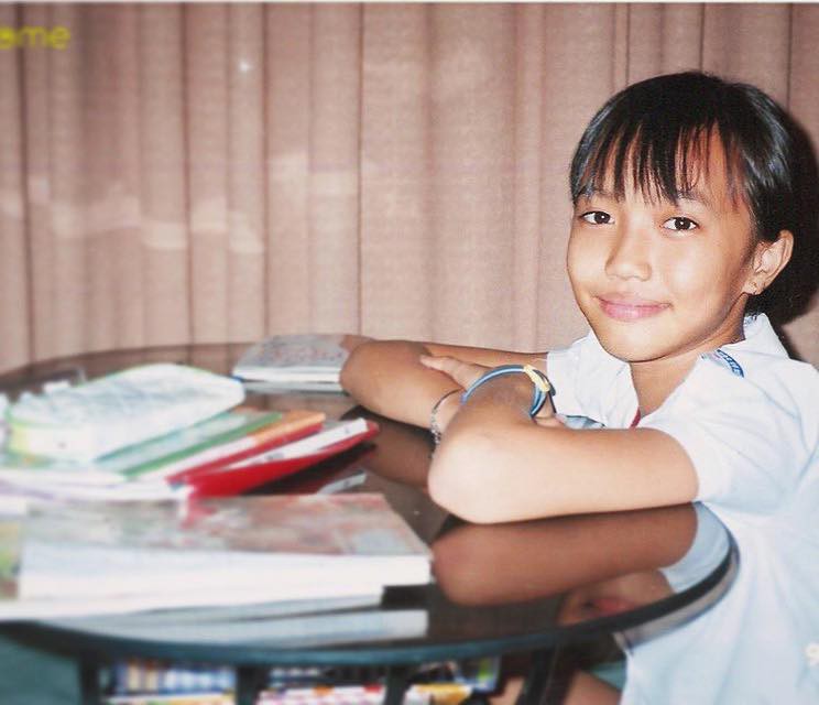 Các sao Vbiz khoe ảnh ngố tàu thời đi học và gửi lời tri ân đầy ý nghĩa trong ngày 20-11 tới các thầy cô giáo