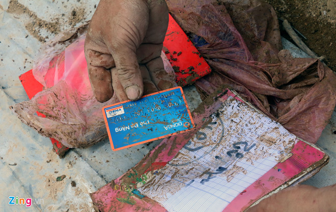 Hàng trăm chiến sĩ tìm người mất tích sau vụ lở núi ở Nha Trang