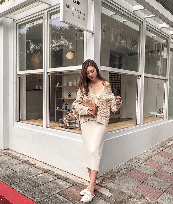 Dành trọn tình cảm cho áo cardigan thì các nàng phải ghim ngay 4 công thức mix&match; đẹp mê li này Dành trọn tình cảm cho áo cardigan thì các nàng phải ghim ngay 4 công thức mix&match; đẹp mê li này