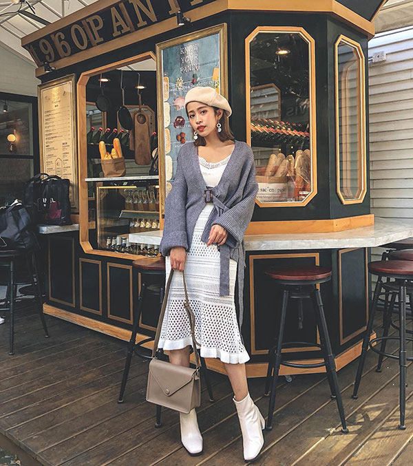 Dành trọn tình cảm cho áo cardigan thì các nàng phải ghim ngay 4 công thức mix&match; đẹp mê li này Dành trọn tình cảm cho áo cardigan thì các nàng phải ghim ngay 4 công thức mix&match; đẹp mê li này