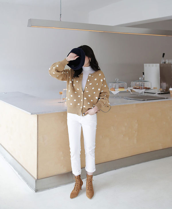 Dành trọn tình cảm cho áo cardigan thì các nàng phải ghim ngay 4 công thức mix&match; đẹp mê li này Dành trọn tình cảm cho áo cardigan thì các nàng phải ghim ngay 4 công thức mix&match; đẹp mê li này