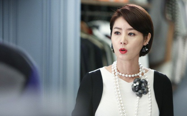 Chọn con dâu chỉ ưu tiên nhà giàu và cái kết ghét của nào trời trao của nấy cho bà mẹ chồng tham lam