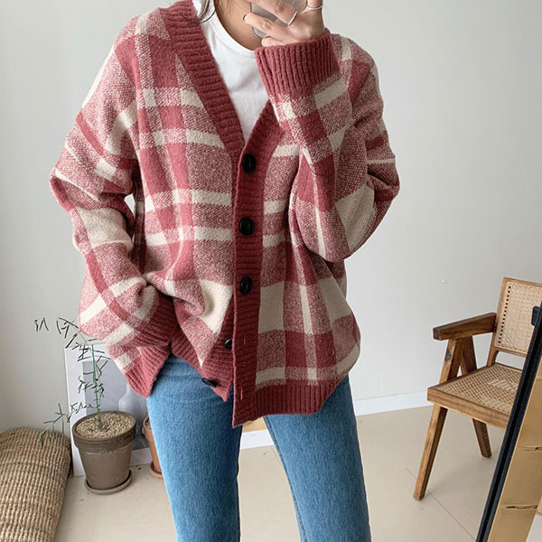 Mong trời lạnh mãi mới được toại nguyện, các nàng hãy tranh thủ diện ngay 4 công thức xinh xẻo mà chẳng hề kén dáng này