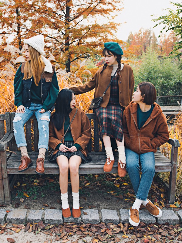 Chị ngả em nâng: Bồ có thể tính sau, nhưng một hội chị em vào sinh ra tử thì nhất định phải có!