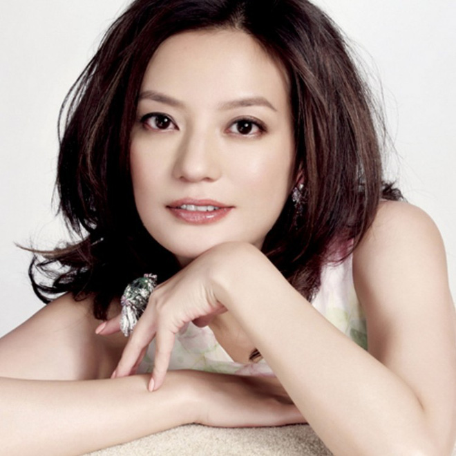 Án phạt mới về tội lừa đảo chứng khoán của Triệu Vy: Khi Én Nhỏ biến thành Diều Hâu